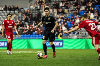 Жеңіс – Қайсар